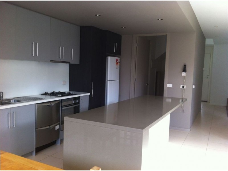 87 Rosebank Avenue, Clayton South VIC 3169