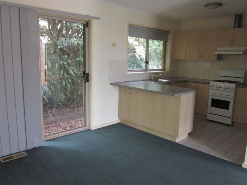 2/5 Murray Street, Clayton VIC 3168