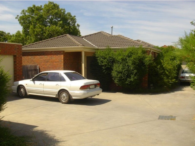 2/32 Dennis Street, Clayton VIC 3168