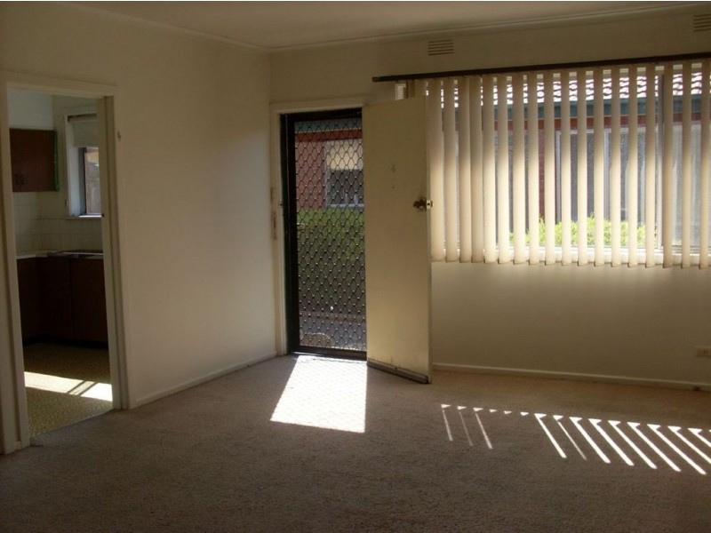 4/35 Myriong Street, Clayton VIC 3168