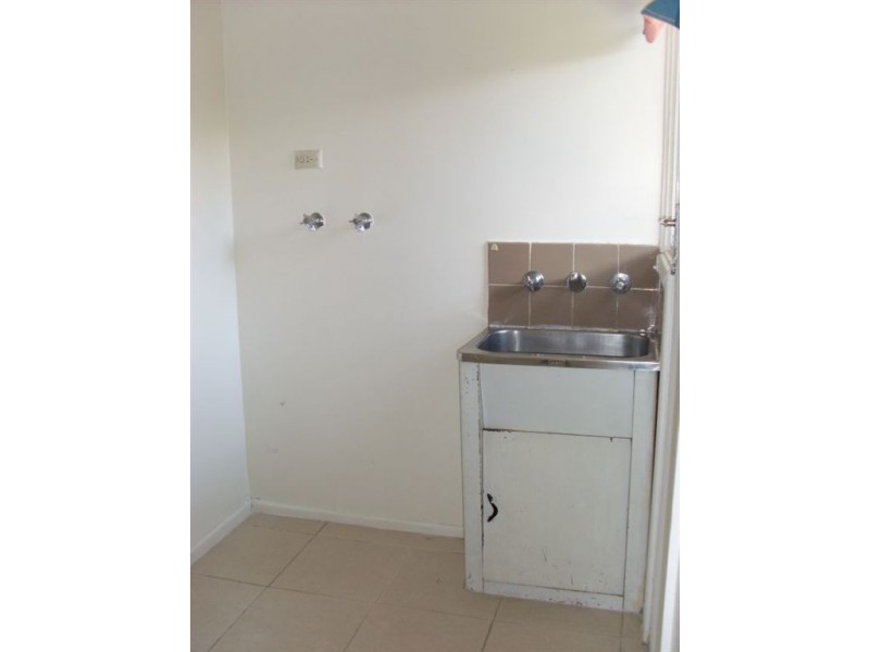 4/35 Myriong Street, Clayton VIC 3168