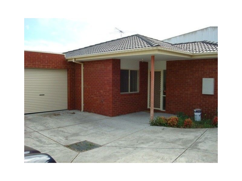 2/129 Moriah Street, Clayton VIC 3168