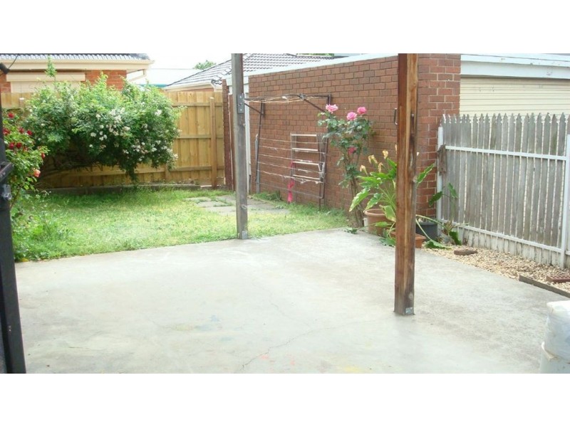 1/1081 North Road, Hughesdale VIC 3166