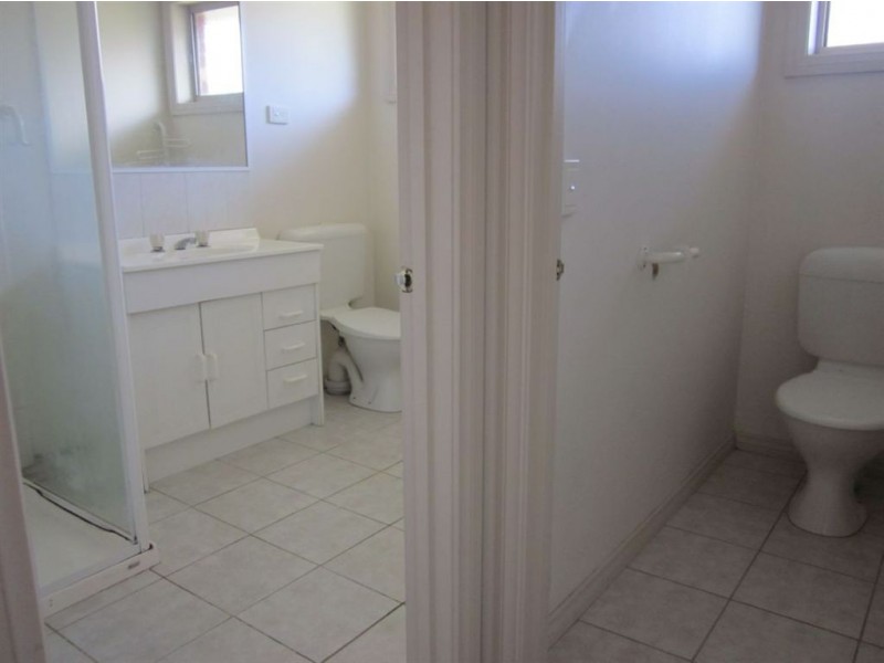 1/8 Irwin Street, Clayton VIC 3168