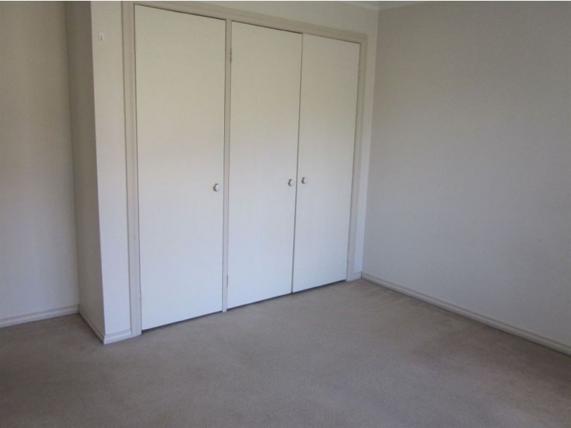 1/8 Irwin Street, Clayton VIC 3168