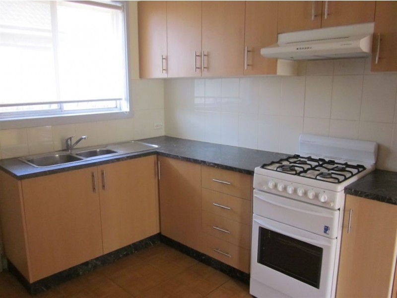 2/38 Oakes Avenue, Clayton South VIC 3169