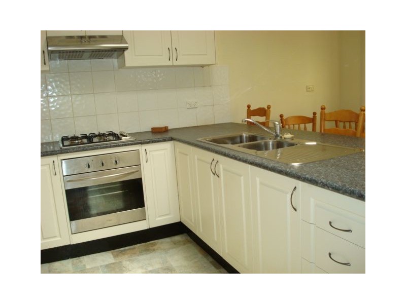 7 Beddoe Avenue, Clayton VIC 3168