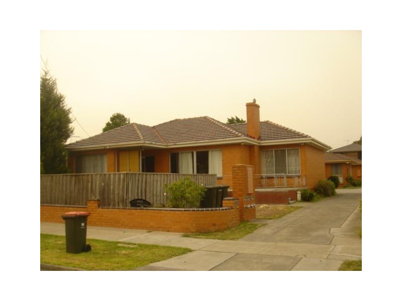 1/10 wright Street, Clayton VIC 3168