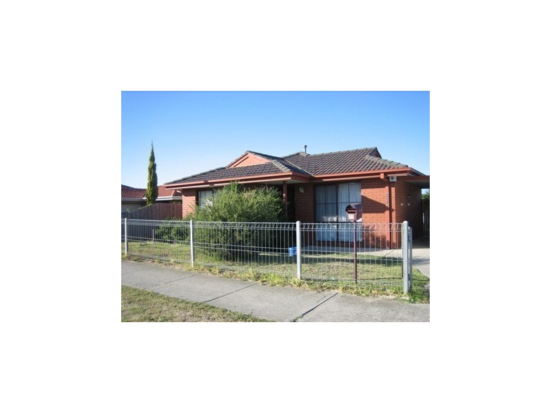 79 Hinrichsen Drive, Hallam VIC 3803