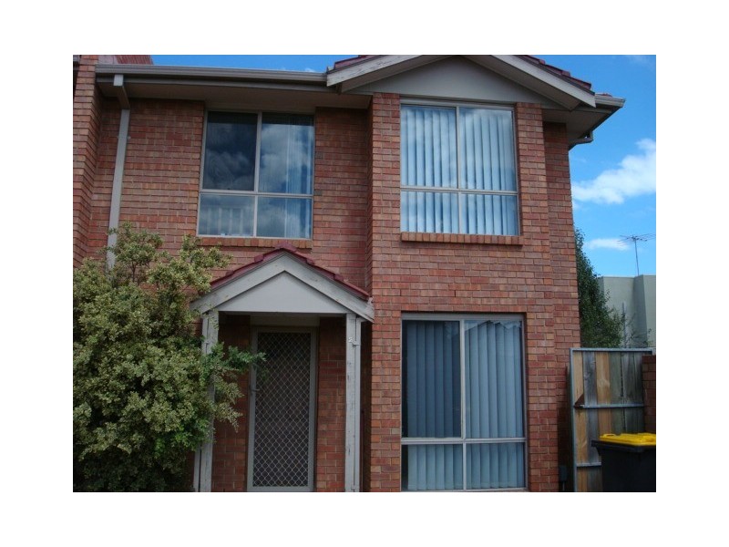 2/2 Francis Street, Clayton VIC 3168