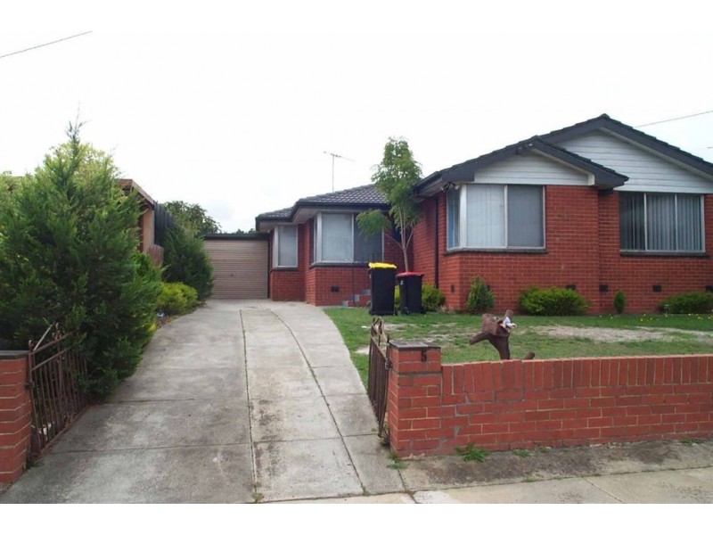 5 Narrumburn Road, Clayton VIC 3168