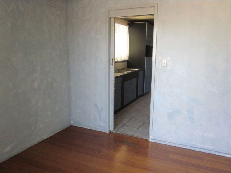 5 Narrumburn Road, Clayton VIC 3168