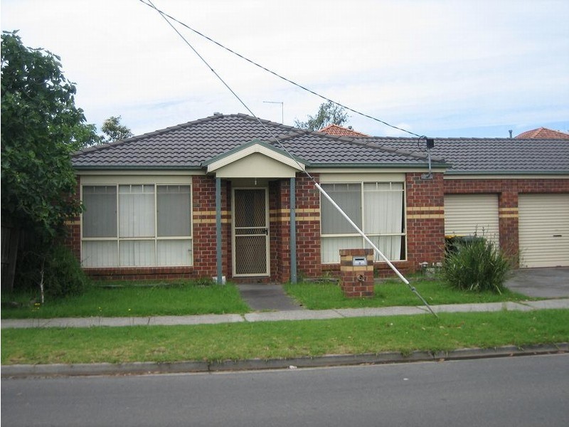 4 Bayview Avenue, Clayton VIC 3168