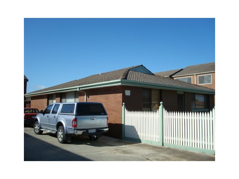5/42 Oakes Ave, Clayton VIC 3168