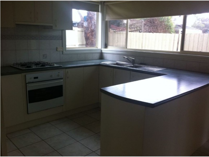 1/7 Harpur Court, Oakleigh VIC 3166