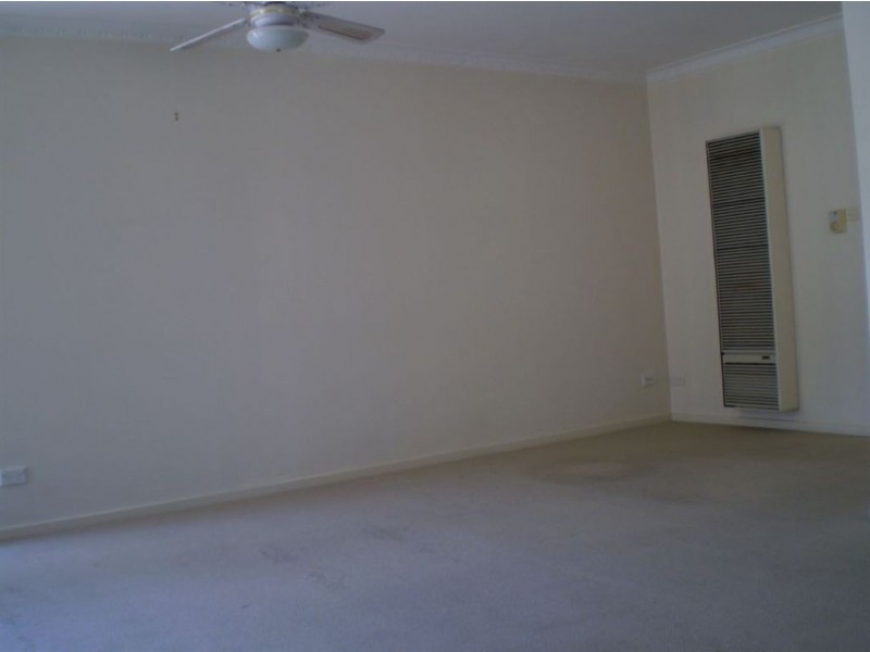 1/5 Norham Court, Berwick VIC 3806