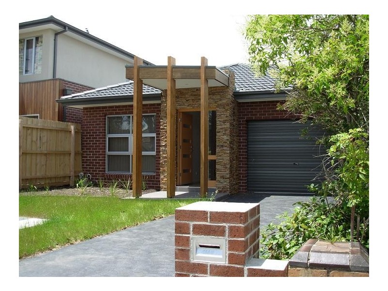 3/2 Greta Street, Oakleigh East VIC 3166