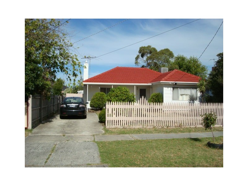 30 Harlington Street, Clayton VIC 3168