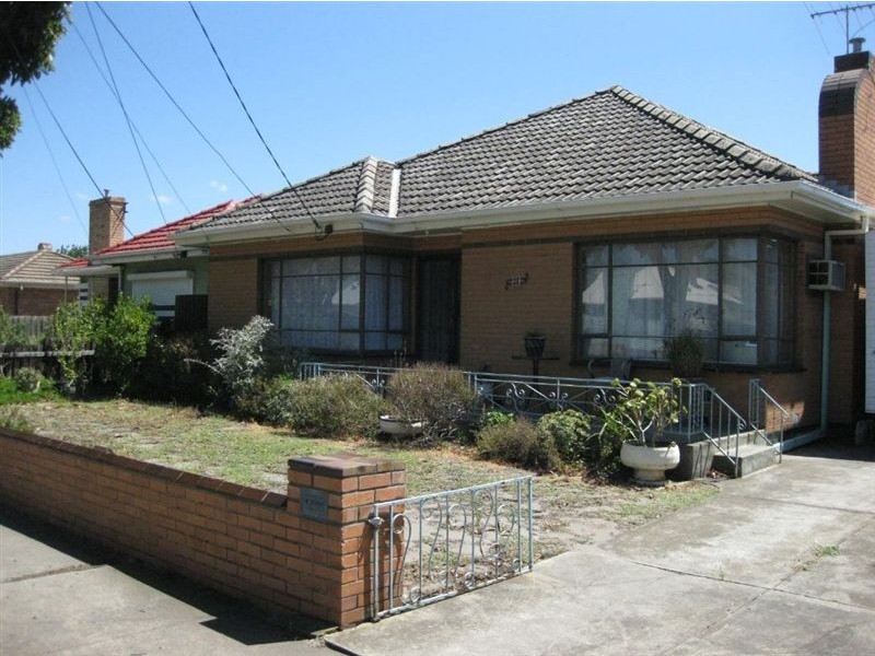 81 Civic Parade, Altona VIC 3018