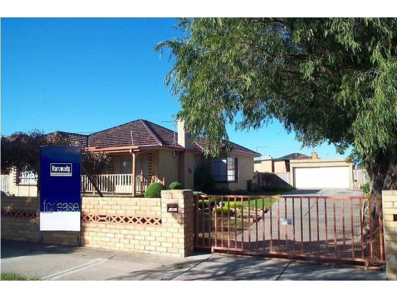 26 Oakes Avenue, Clayton South VIC 3169