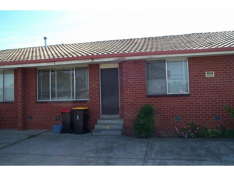 2/31 Oakes Avenue, Clayton VIC 3168