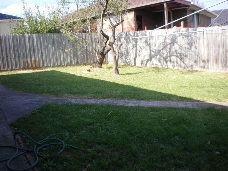 16 Academy Avenue, Wheelers Hill VIC 3150