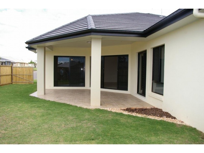 184 Scenic Drive, Murrumba Downs QLD 4503