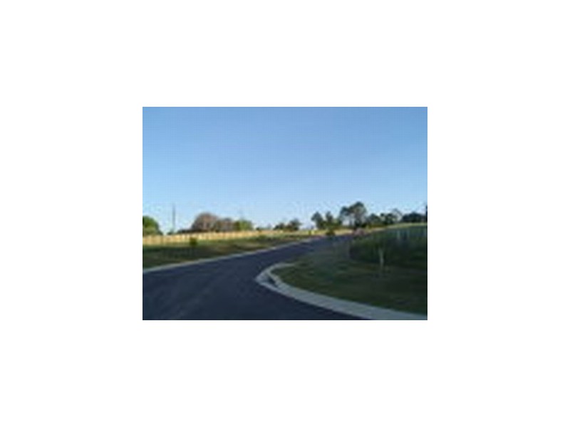 L39 Burns Parade, Kallangur QLD 4503