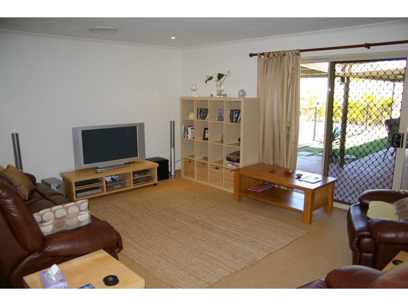 11 Crane Street, North Lakes QLD 4509