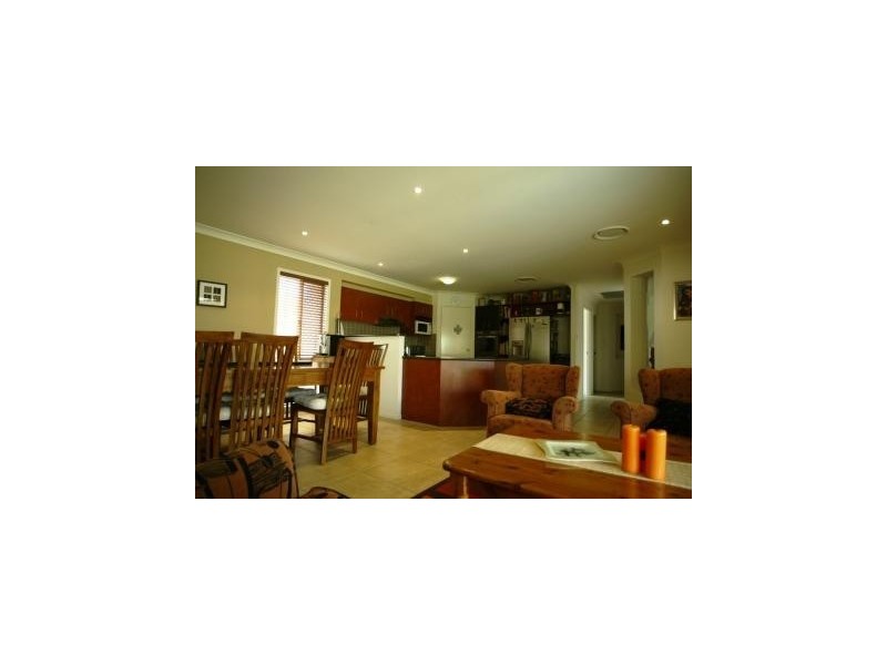 11 Crane Street, North Lakes QLD 4509