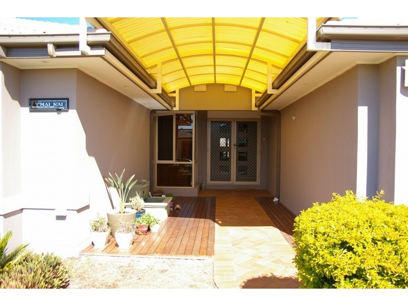 11 Crane Street, North Lakes QLD 4509