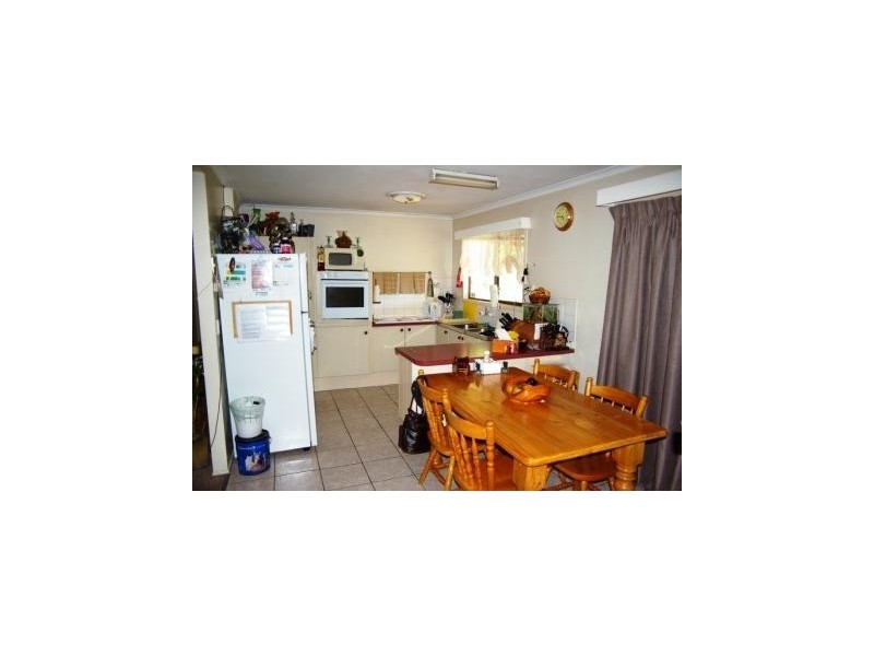 14 Boyanda Drive, Kallangur QLD 4503