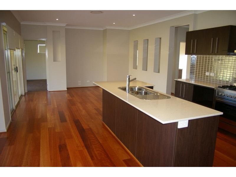 73 Possum Parade, North Lakes QLD 4509