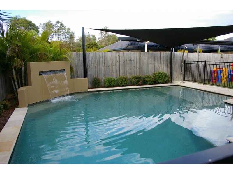 4 Davenport Parade, North Lakes QLD 4509
