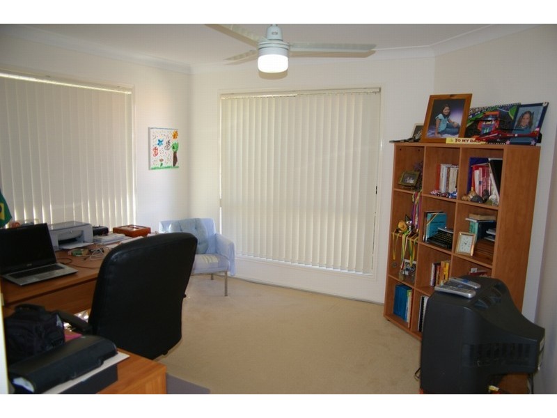 9 Tamborine Circuit, Kallangur QLD 4503