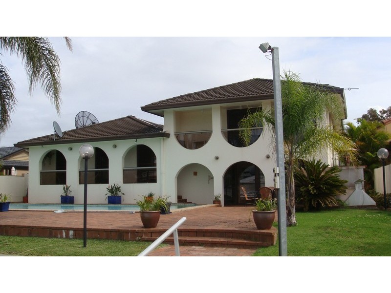 12 Goulburn Peninsula, Sylvania Waters NSW 2224