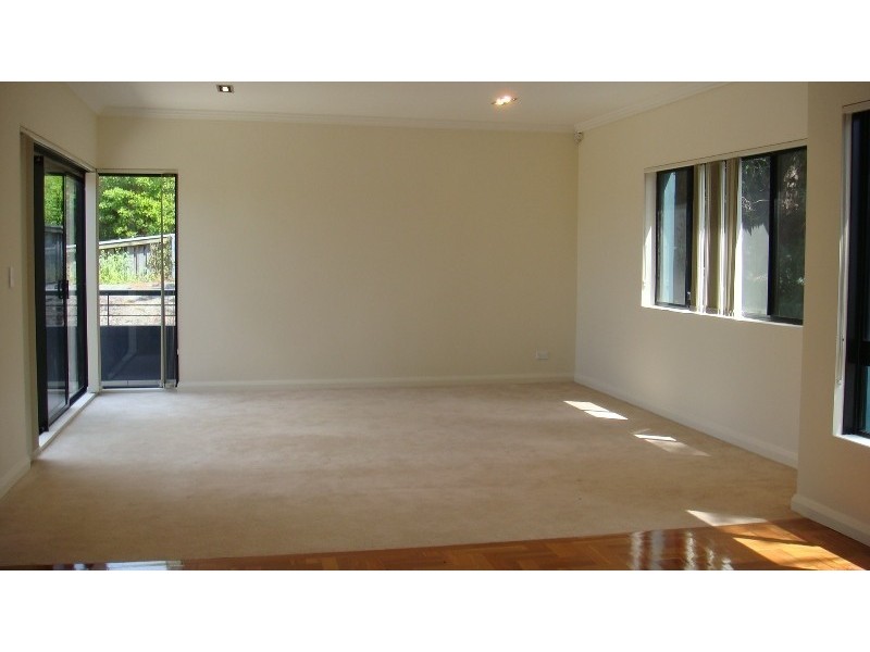 4/11 Merriman Street, Kyle Bay NSW 2221