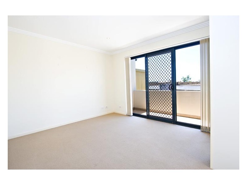 2/51 Gipps St, Concord NSW 2137