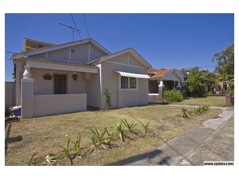 4 Brighton Ave, Brighton-le-sands NSW 2216