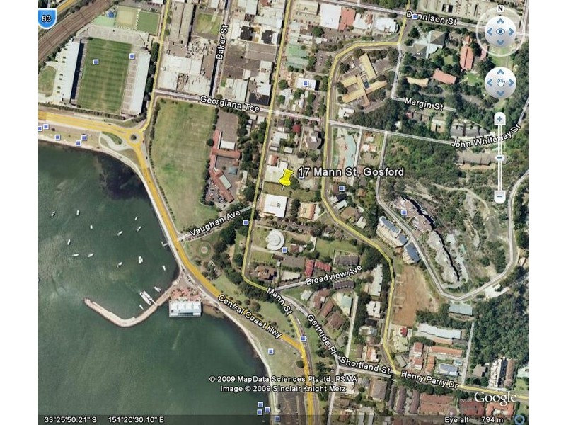 17 Mann St, Gosford NSW 2250