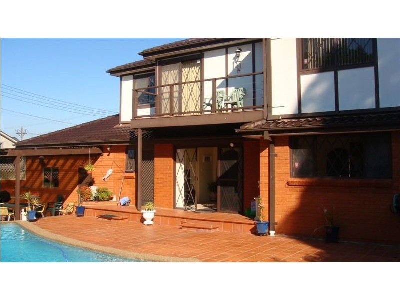 5 Garnet Rd, Miranda NSW 2228