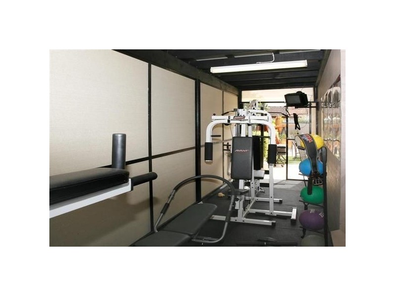 132 Karne St, Roselands NSW 2196