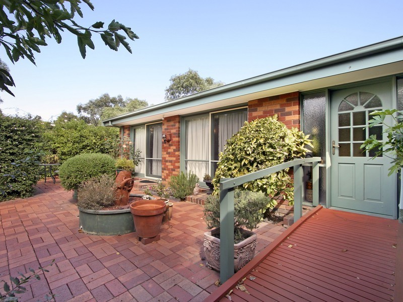 39 Watersedge Close, Knoxfield VIC 3180
