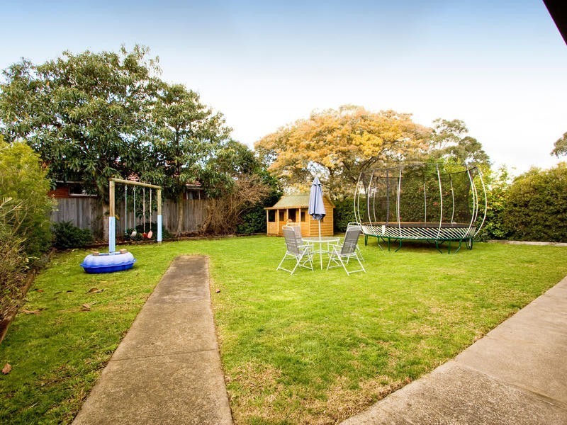 43 Dunbarton Drive, Wantirna VIC 3152