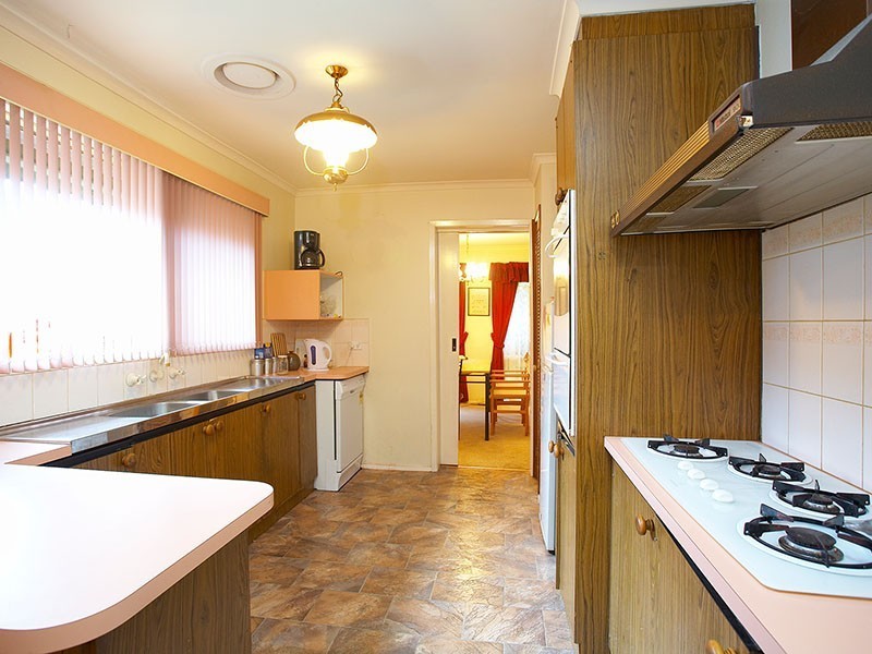 2 Amesbury Avenue, Wantirna VIC 3152