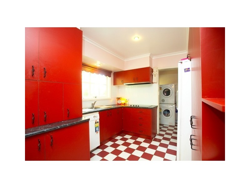 4 Aisbett Avenue, Wantirna South VIC 3152