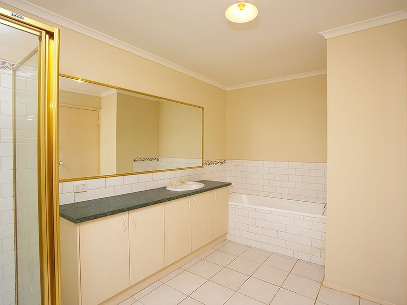 13 Marianna Place, Wantirna South VIC 3152