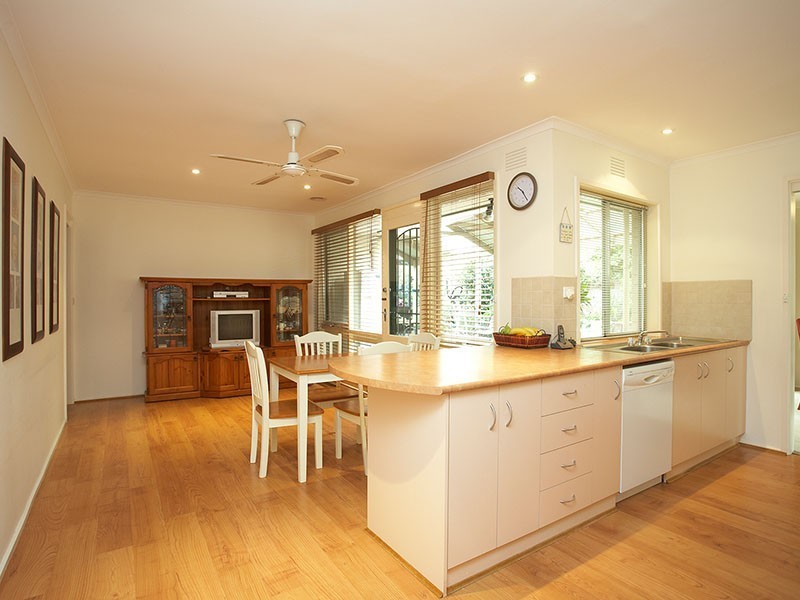 57 Dunbarton Drive, Wantirna VIC 3152