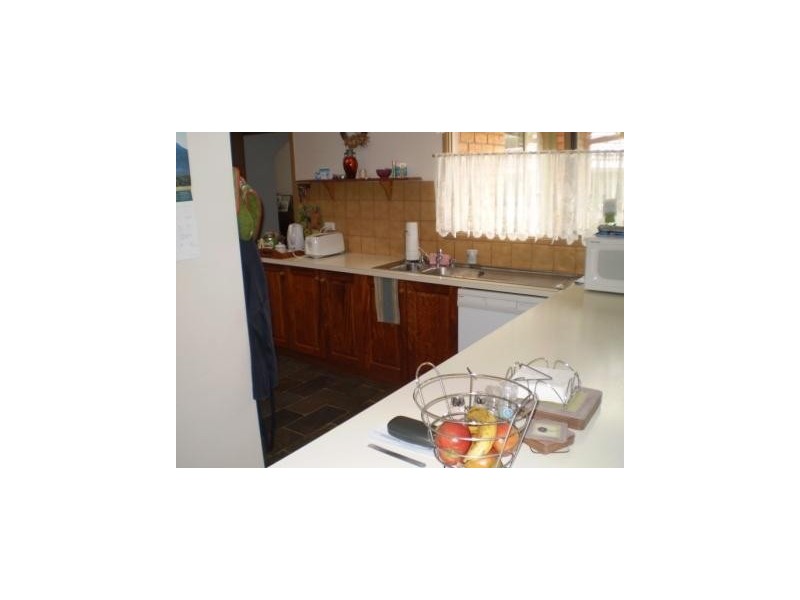 3 Broadgreen Avenue, Wantirna VIC 3152