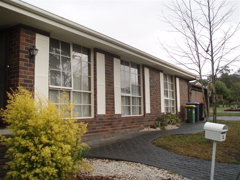 1 Aminya Court, Wantirna VIC 3152